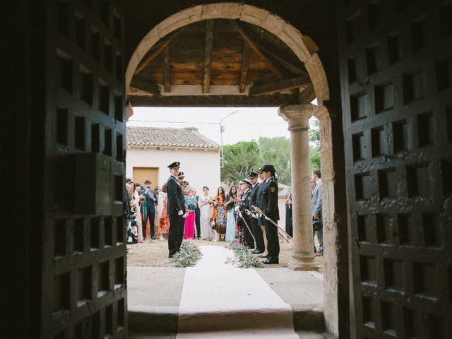 La boda de Victor y Patricia en Hoyuelos, Segovia 46