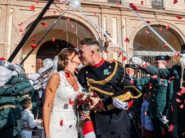 La boda de Javier y Vanesa en Alhaurin De La Torre, Málaga 11