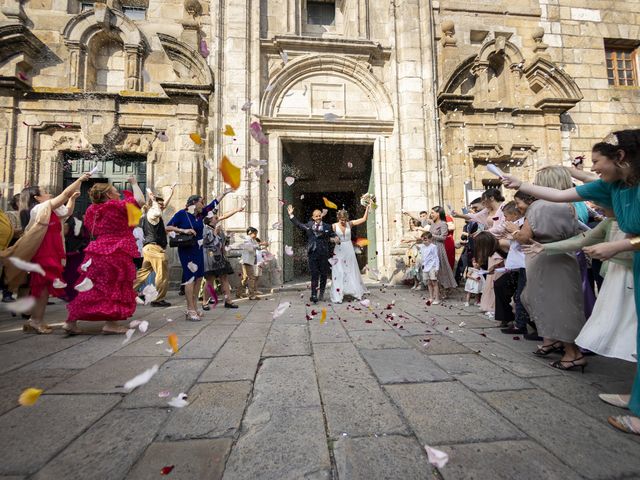 La boda de Borja y Sheila en A Coruña, A Coruña 35