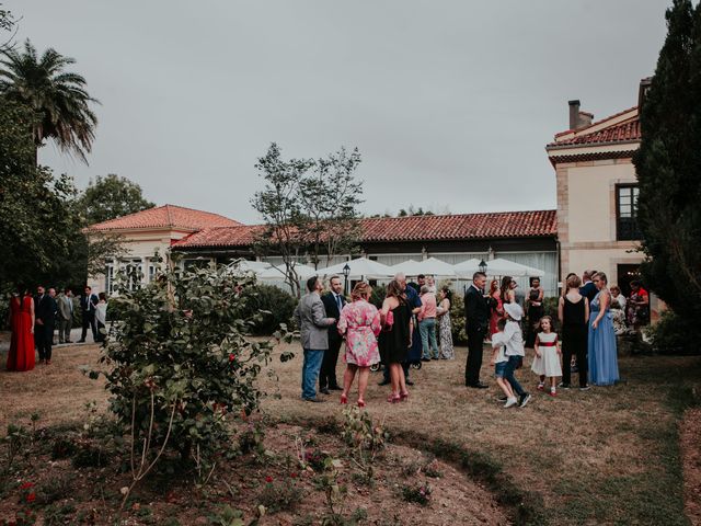 La boda de Jennifer y Iván en Cabueñes, Asturias 1