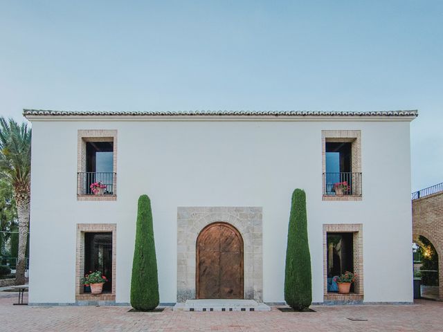 La boda de Pablo y Raquel en El Puig, Valencia 32