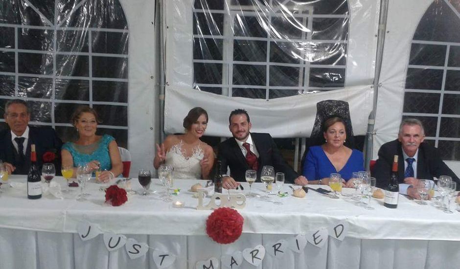 La boda de Alfonso y Mara en Motril, Granada
