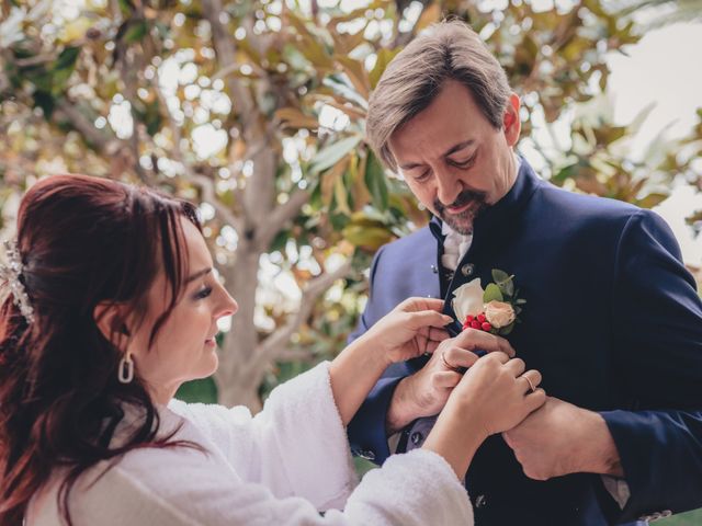 La boda de Stéphane y Lidia en Marbella, Córdoba 41