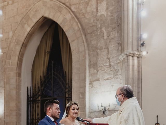 La boda de David y Elena en Pozuelo De Calatrava, Ciudad Real 52
