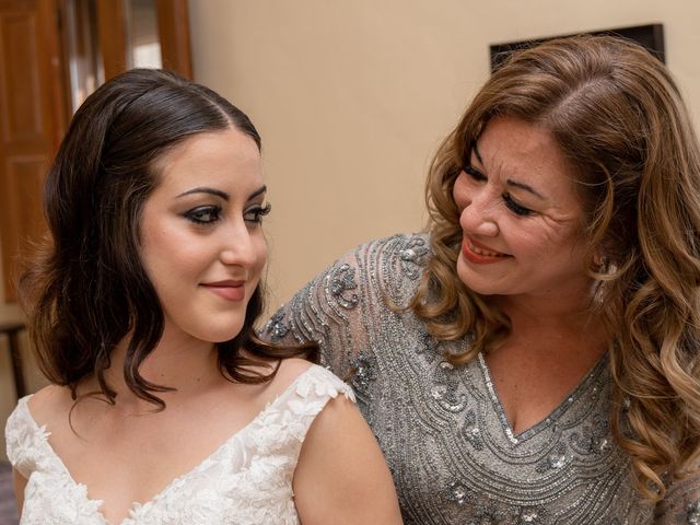 La boda de Hiram y Claudia en L&apos; Alcúdia, Valencia 11