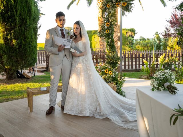 La boda de Hiram y Claudia en L&apos; Alcúdia, Valencia 30