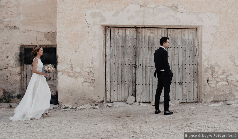 La boda de Felix y Neus en Albacete, Albacete