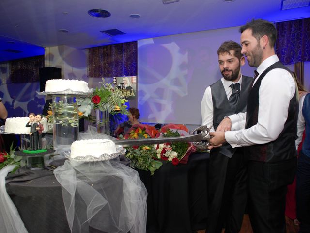 La boda de José Luis y Francisco en Vandellos, Tarragona 13