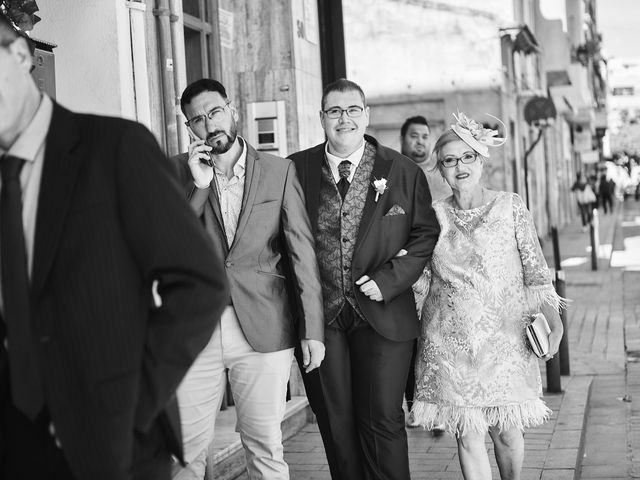 La boda de Elena y Richard en Sant Vicent Del Raspeig/san Vicente Del, Alicante 30