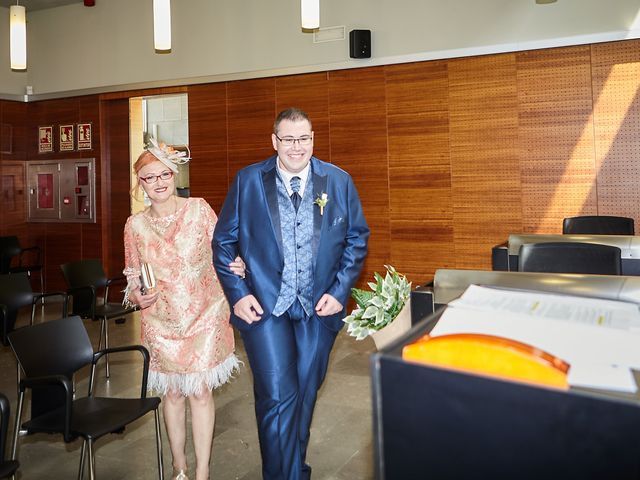 La boda de Elena y Richard en Sant Vicent Del Raspeig/san Vicente Del, Alicante 63