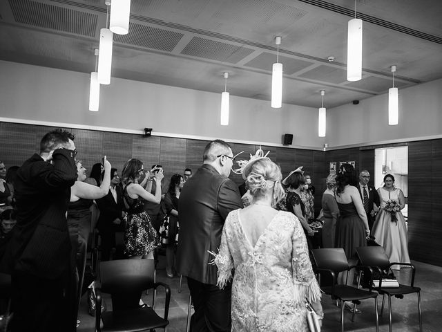 La boda de Elena y Richard en Sant Vicent Del Raspeig/san Vicente Del, Alicante 65