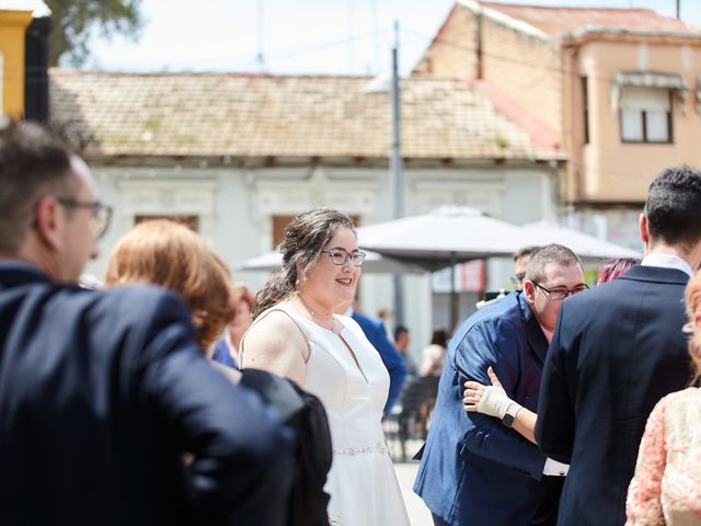 La boda de Elena y Richard en Sant Vicent Del Raspeig/san Vicente Del, Alicante 92