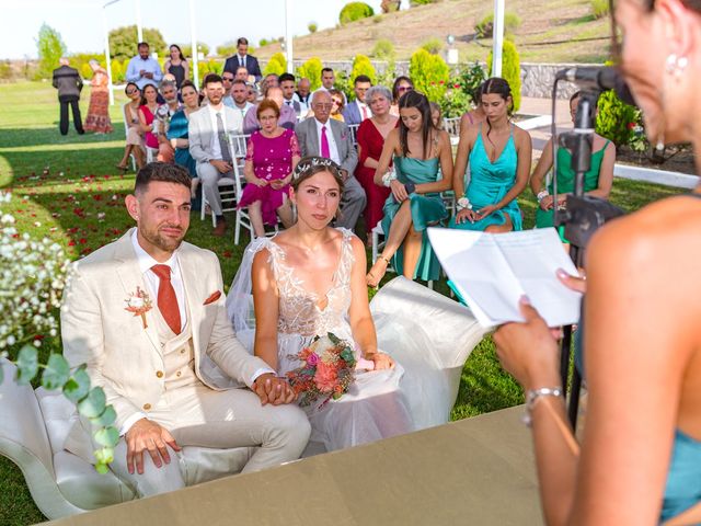 La boda de Agustín y Vicki en La Torre De Esteban Hambran, Toledo 44