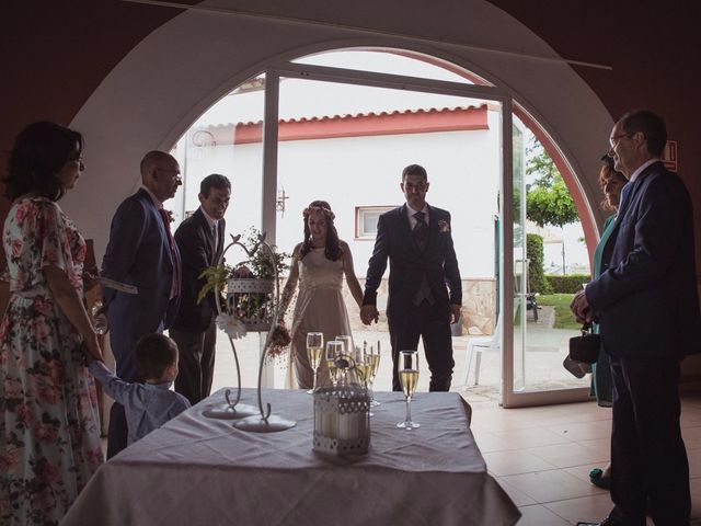 La boda de Carlos y Cristina en Mérida, Badajoz 62