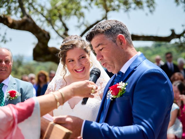 La boda de Guadalupe y Juan Manuel en Logrosan, Cáceres 35