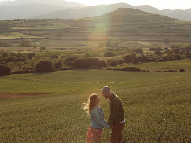 La boda de Miguel y Tamara en Dicastillo, Navarra 1