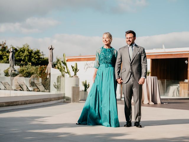 La boda de Carlos y María en Las Palmas De Gran Canaria, Las Palmas 24