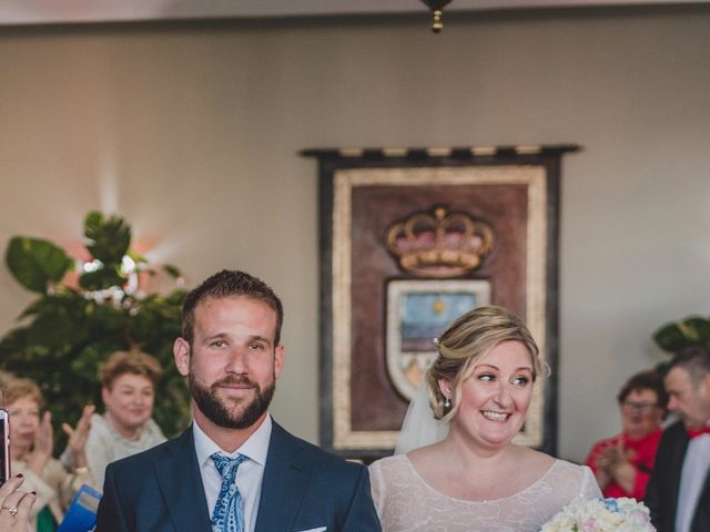 La boda de Ricardo y Olga en Alhaurin De La Torre, Málaga 24