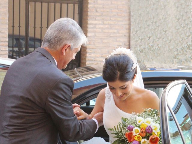 La boda de Santi y Silvia en Sevilla, Sevilla 12