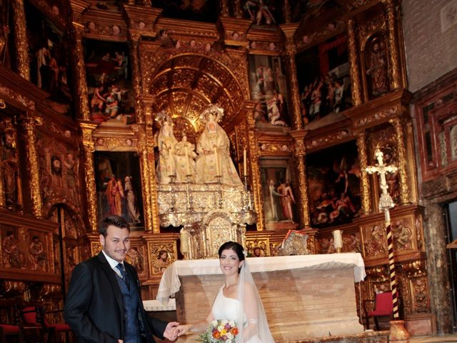 La boda de Santi y Silvia en Sevilla, Sevilla 15