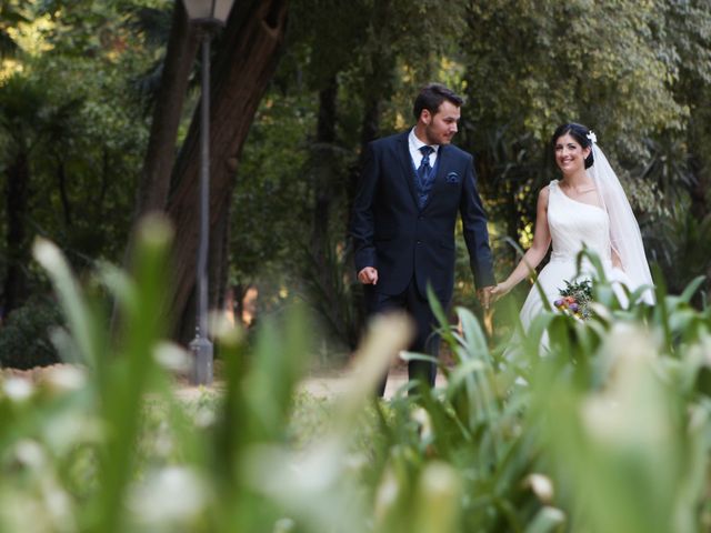 La boda de Santi y Silvia en Sevilla, Sevilla 17