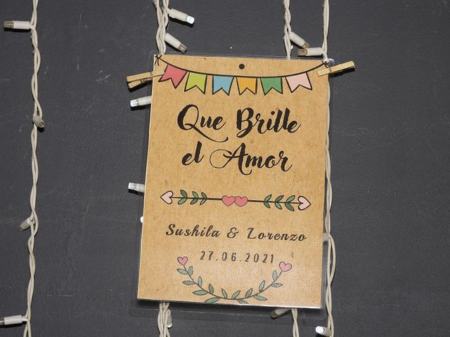 La boda de Lorenzo  y Sushila  en Valencia, Valencia 15