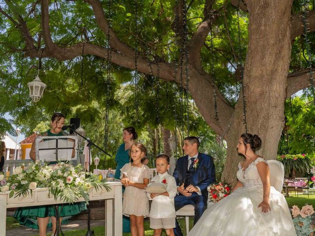 La boda de Carlos y Elena en Massamagrell, Valencia 27