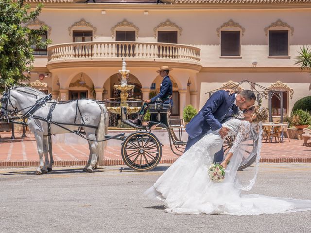 La boda de Juanfra y Carmen en Alhaurin El Grande, Málaga 31