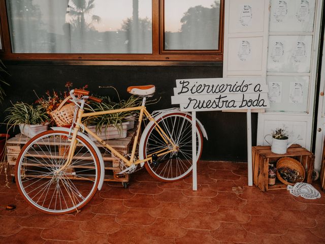 La boda de Maria y Jesús en Huelva, Huelva 28