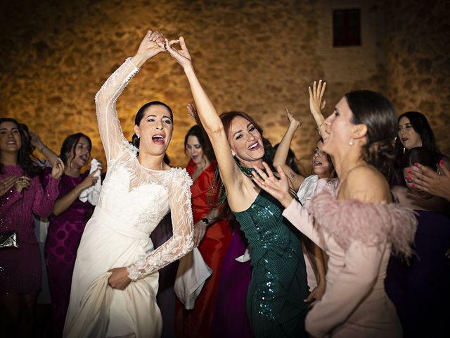 La boda de María Jesús y Álvaro en Cáceres, Cáceres 36