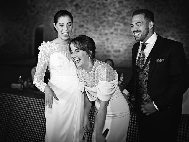 La boda de María Jesús y Álvaro en Cáceres, Cáceres 37