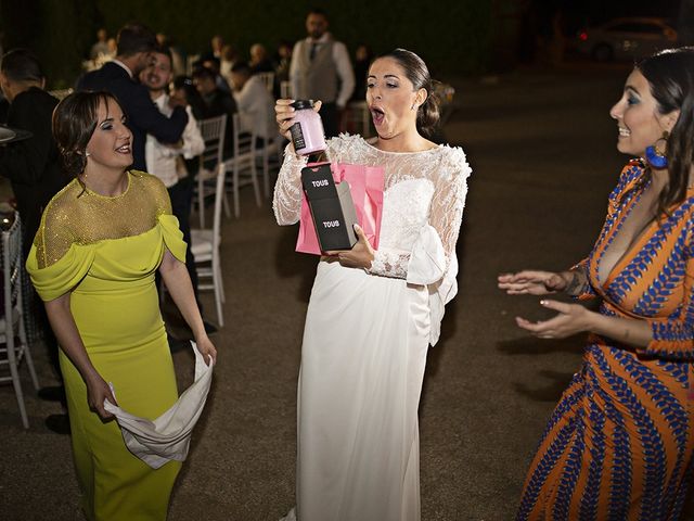 La boda de María Jesús y Álvaro en Cáceres, Cáceres 38