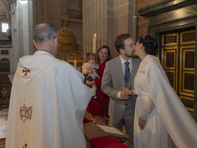 La boda de Kissy y Jesús en San Lorenzo De El Escorial, Madrid 17