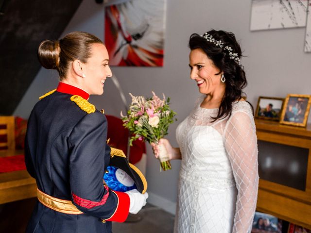 La boda de Ana y Ana Maria en Azuaga, Badajoz 23