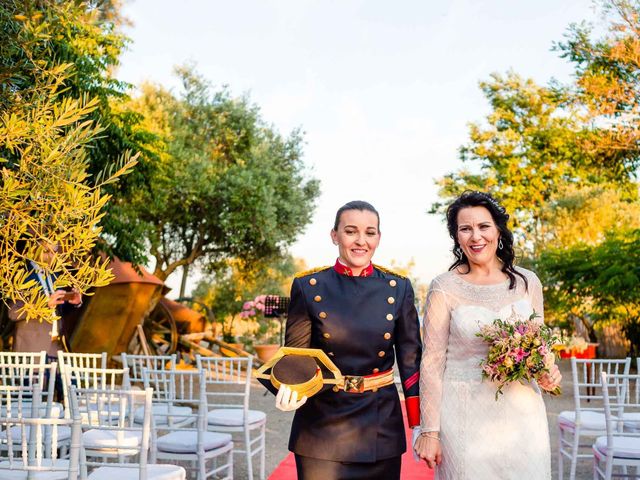 La boda de Ana y Ana Maria en Azuaga, Badajoz 53