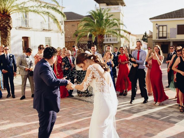 La boda de Enrique y Verónica en La Torre De Esteban Hambran, Toledo 26