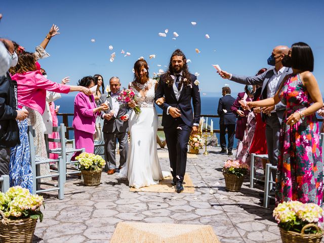 La boda de Ivan y Bea en Bakio, Vizcaya 23
