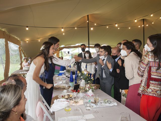 La boda de Jennifer y Javier en Hazas De Cesto, Cantabria 56