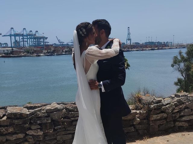 La boda de Víctor y Azahara en Algeciras, Cádiz 3
