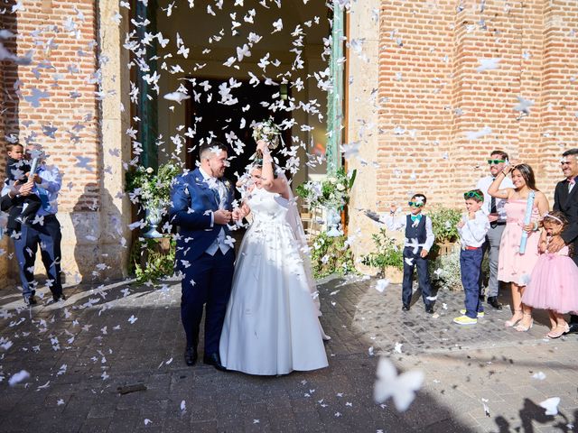 La boda de Jennifer y Angel en Valdetorres De Jarama, Madrid 39