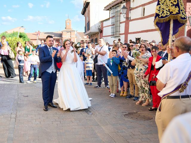La boda de Jennifer y Angel en Valdetorres De Jarama, Madrid 43
