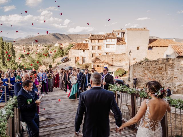 La boda de Jose Antonio y Cristina en Mora De Rubielos, Teruel 11