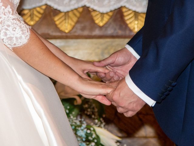 La boda de Diego y Araida en Hornillos De Eresma, Valladolid 27