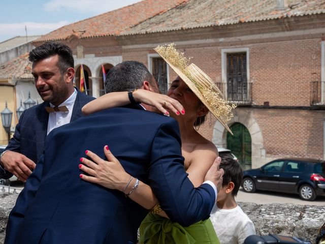 La boda de Diego y Araida en Hornillos De Eresma, Valladolid 36