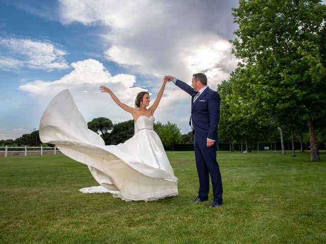 La boda de Diego y Araida en Hornillos De Eresma, Valladolid 56