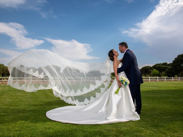 La boda de Diego y Araida en Hornillos De Eresma, Valladolid 62