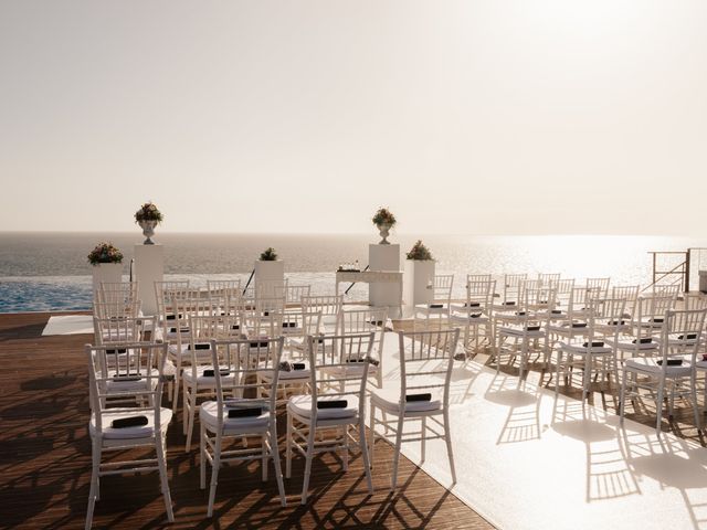 La boda de Jasmin y Javi en Playa Paraiso, Santa Cruz de Tenerife 15