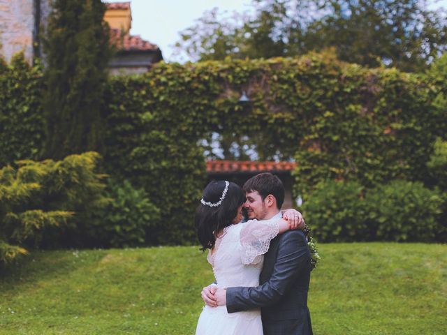 La boda de Adri y Aida en Villaviciosa, Asturias 33