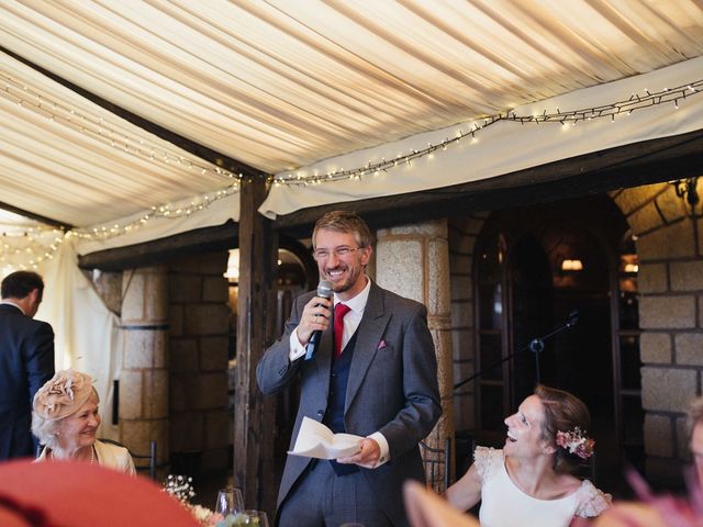 La boda de John y María en Torrelodones, Madrid 28