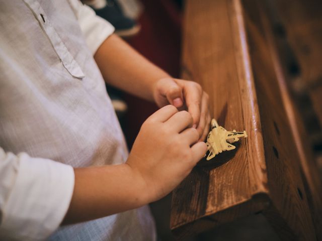 La boda de Pablo y Mireia en Casas Ibañez, Albacete 30